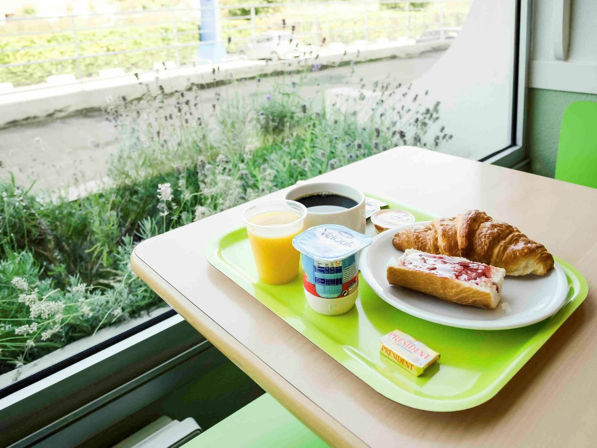 Ibis Budget Montélimar Buitenkant foto